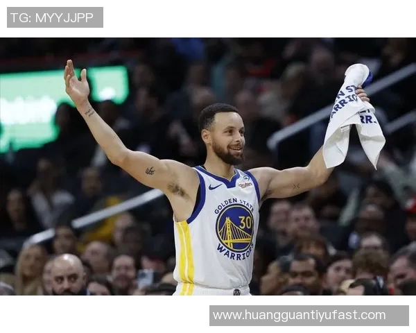 维金斯最后时刻发力16投9中三分球表现出色砍下22分4篮板3助攻半场独得15分 维金斯最后时刻发力16投9中三分球表现出色砍下22分4篮板3助攻半场独得15分