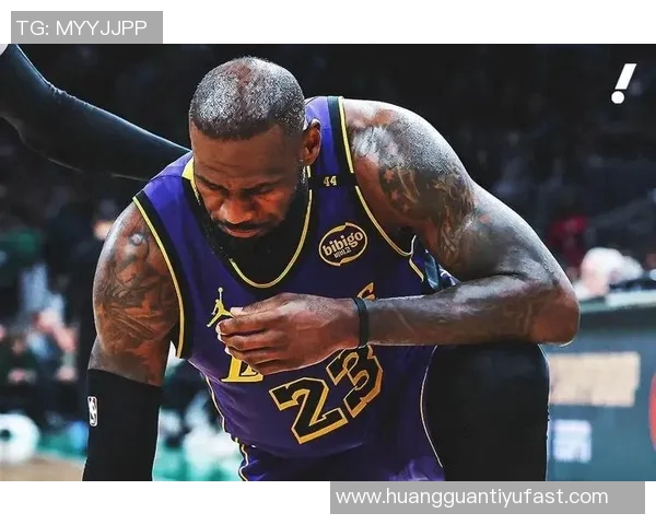 考辛斯谈詹姆斯角色转变:他已成为球队二号人物需适应副手定位 考辛斯谈詹姆斯角色转变:他已成为球队二号人物需适应副手定位