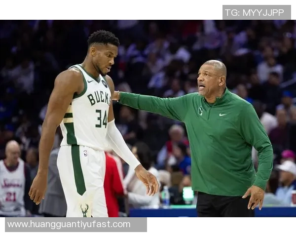 里弗斯透露字母哥第一节受伤情况赛后称其当时已感到不适