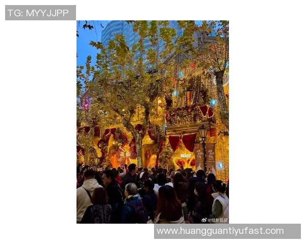 平静的圣诞夜没有惊喜与喧嚣让人感受到宁静的节日氛围