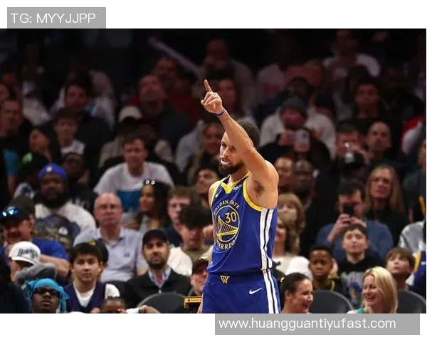 快船勇士再度交锋ESPN胜率微弱差距揭示悬念 快船勇士再度交锋ESPN胜率微弱差距揭示悬念