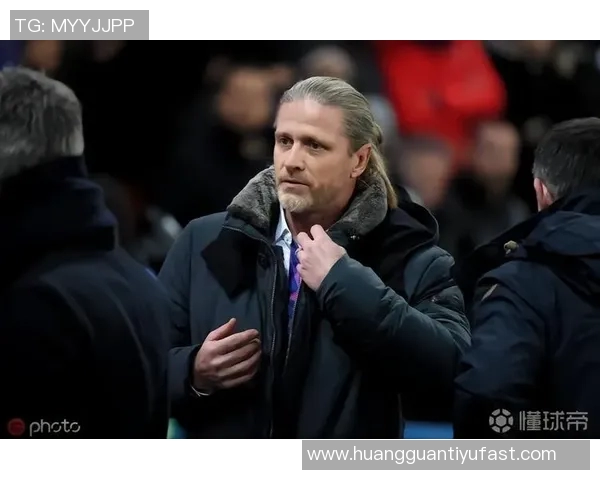 摩纳哥主帅许特尔面临下课危机俱乐部积极寻找新任教练人选