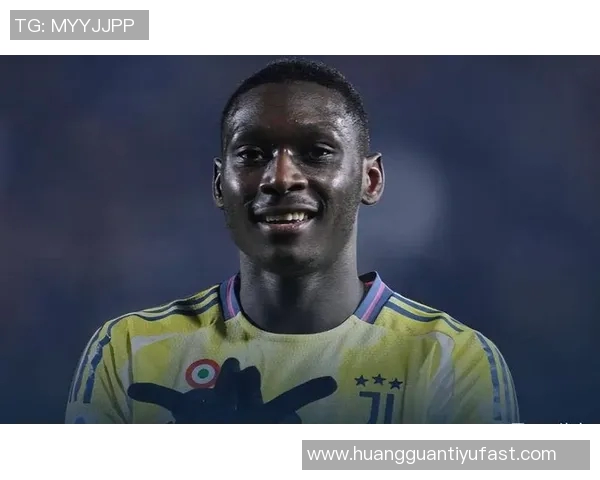 穆阿尼对曼联比赛中下巴受伤伤情暂无大碍无需过度担忧 穆阿尼对曼联比赛中下巴受伤伤情暂无大碍无需过度担忧