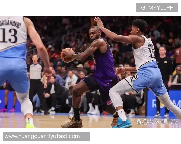 詹姆斯投篮与传球给八村的差异何在为何引发如此争议 詹姆斯投篮与传球给八村的差异何在为何引发如此争议