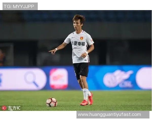 尹鸿博宣布明天将迎来最后一场中超比赛因伤选择退役