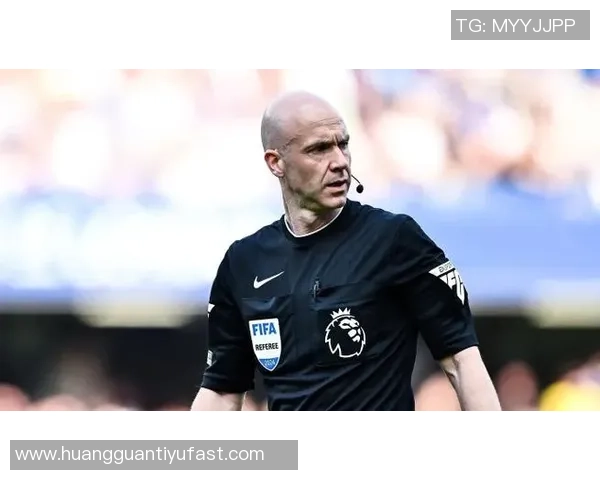 巴黎客战葡体裁判组确认英格兰裁判安东尼泰勒执法比赛全程